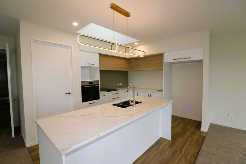 3 Oakbridge Boulevard, Marshland, Christchurch - Carousel 2