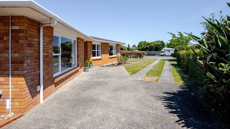 41 Toru Road, Paraparaumu Beach, Paraparaumu - Carousel 1