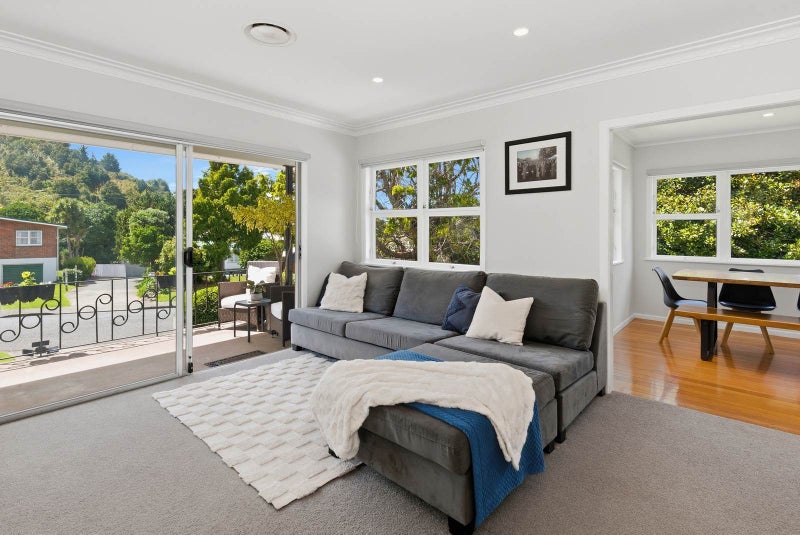 8 Crawford Crescent, Kamo, Whangarei - Carousel 2