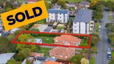 54 Taramea Street, Avondale, Auckland - Carousel 1