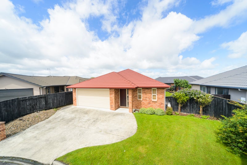 7 Angelina Way, Kelvin Grove, Palmerston North - Carousel 12