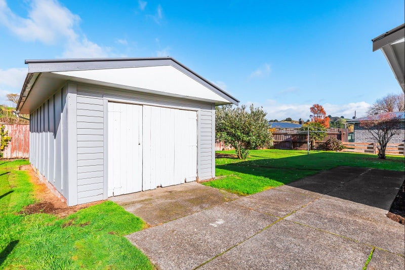 23 Bullians Avenue, Taumarunui - Carousel 15