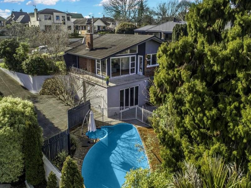 7 Riverview Terrace, Fairfield, Hamilton - Carousel 1