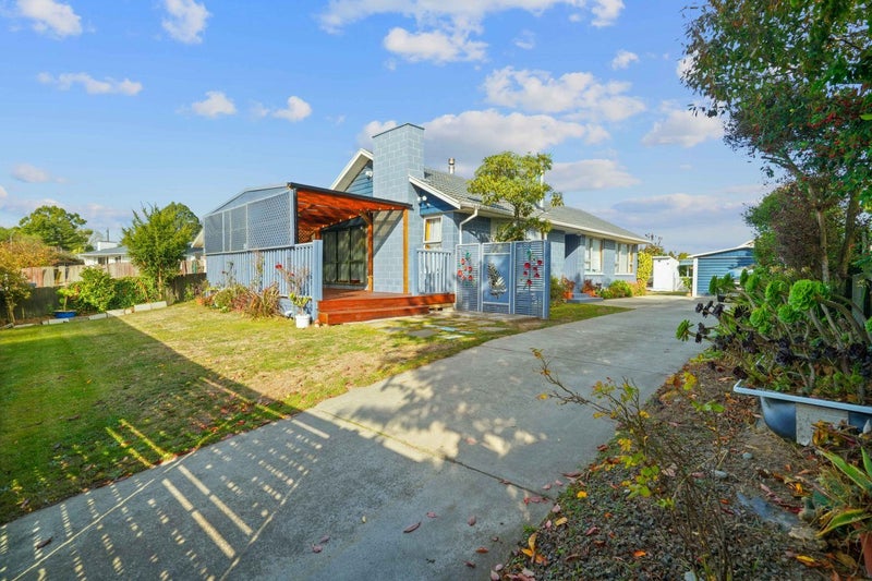 41 Kathleen Crescent, Hornby, Christchurch - Carousel 1