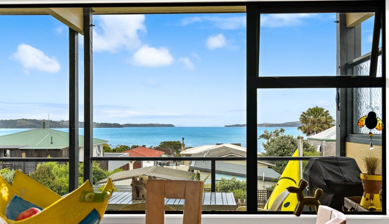 4 Kotuku Place, Snells Beach, Snells Beach - Carousel 1