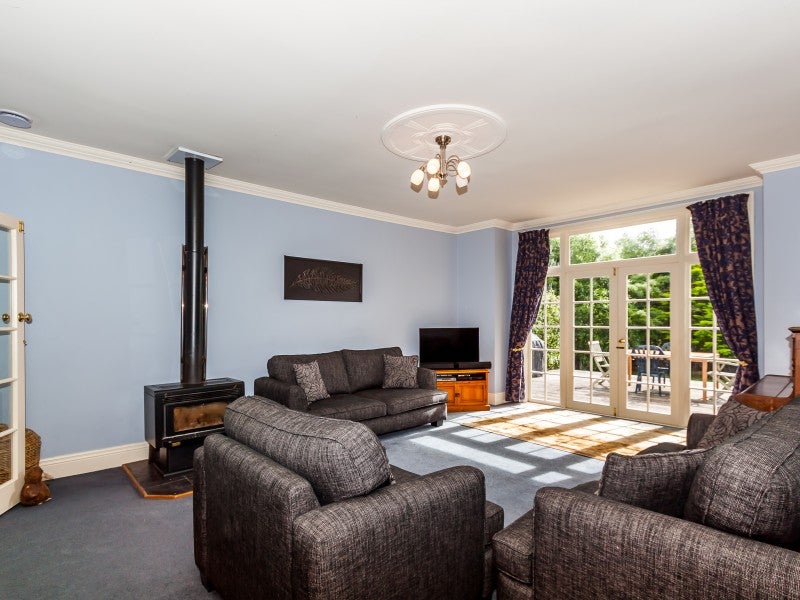 353 Turitea Road, Turitea, Palmerston North - Carousel 2