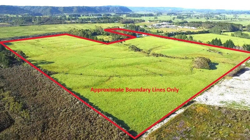 18 Beatons Road, Westport, Westport - Carousel 1