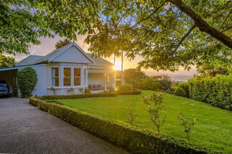 40 View Mount, Stoke, Nelson - Carousel 24