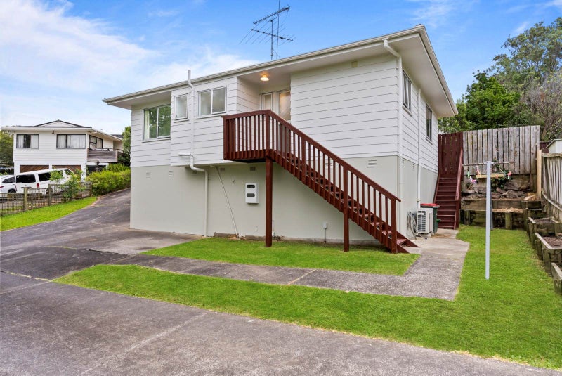 1/57 Athena Drive, Totara Vale, Auckland - Carousel 1