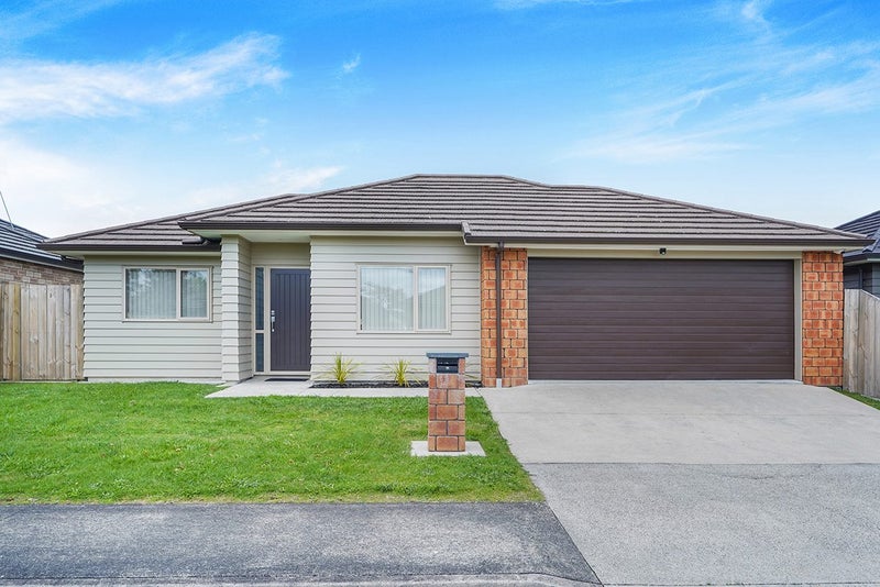 11 Charlotte Crescent, Dinsdale, Hamilton - Carousel 1