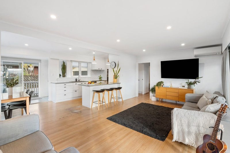 556B Maunganui Road, Mount Maunganui, Mount Maunganui - Carousel 2