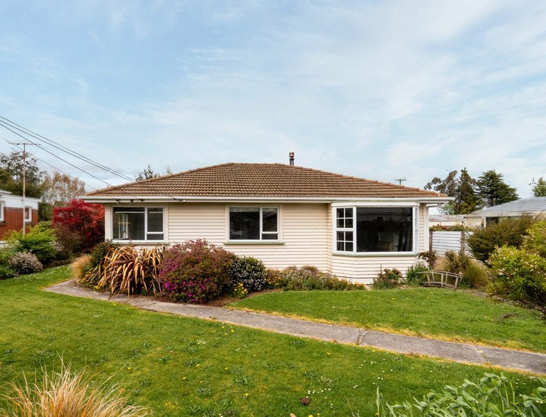 59 Chaucer Street, Milton, Milton - Carousel 27