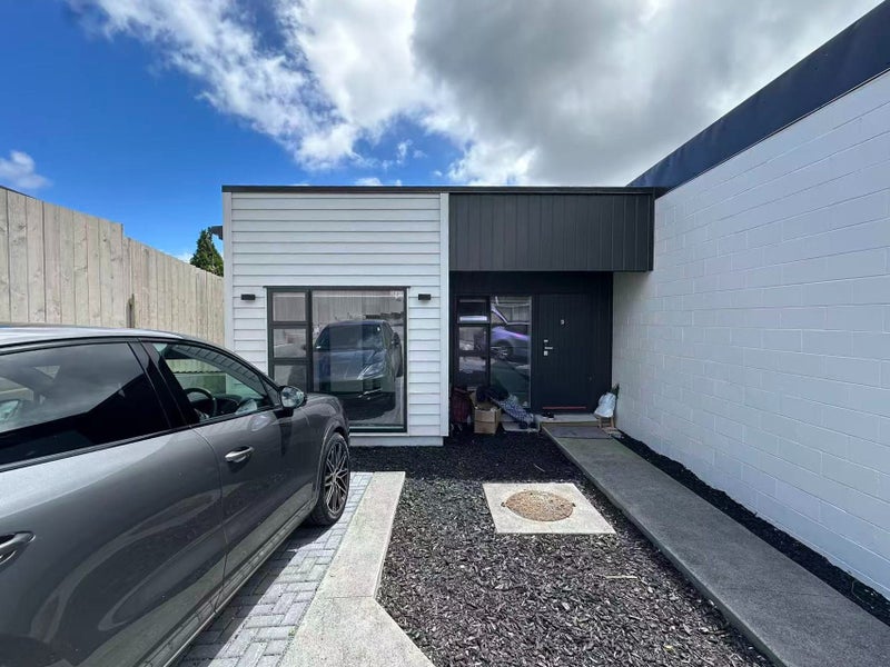 1229 New North Road, Avondale, Auckland - Carousel 1
