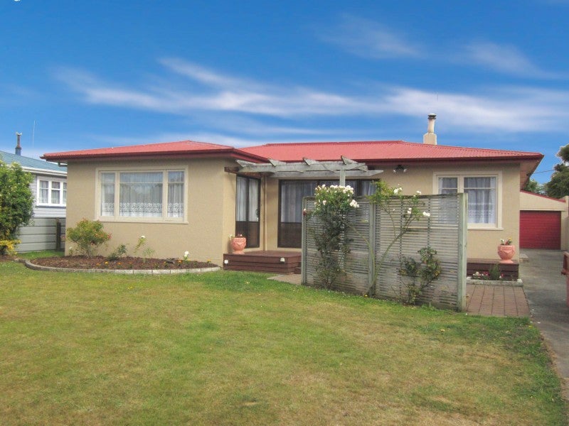 28 Grey Street, Feilding, Feilding - Carousel 1