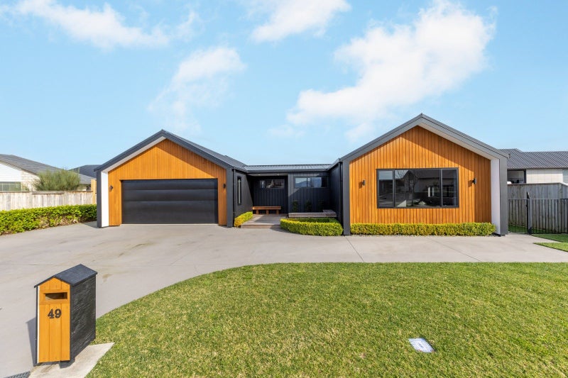 49 Pinehurst Crescent, Morrinsville, Morrinsville - Carousel 1