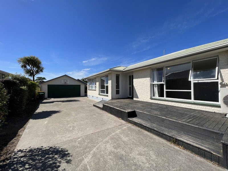 Property Valuation for 8 Cob Crescent, Woolston, Christchurch Trade
