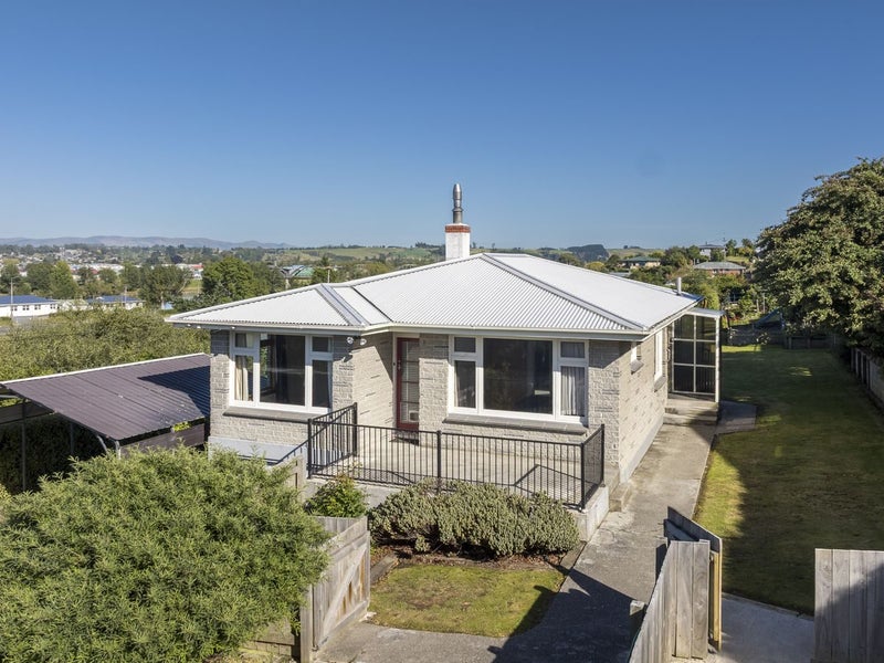 11 Harwich Street, Balclutha - Carousel 1