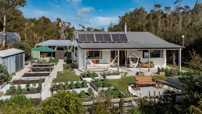 167 Darkies Terrace Road, CHARLESTON, Cape Foulwind  - Carousel 1