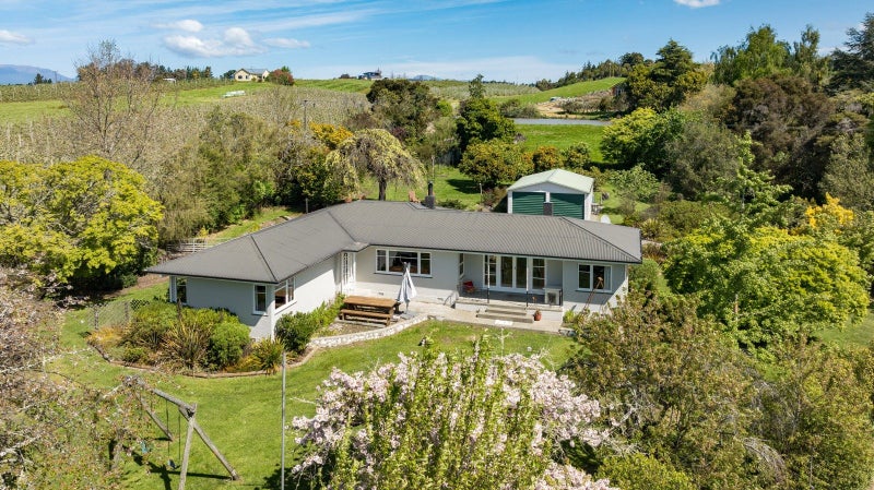 17 Nile Road, Mahana, Upper Moutere - Carousel 1