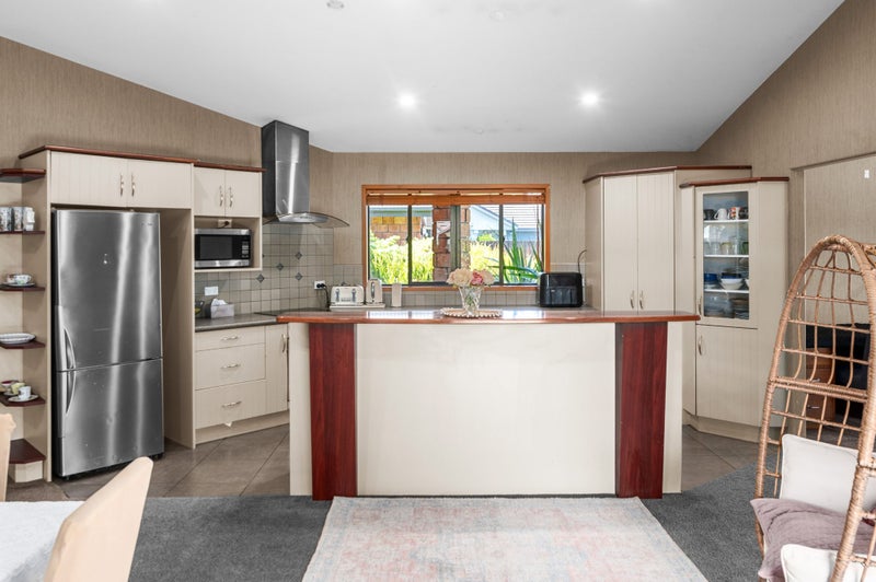 24 Nielsen Gardens, Rototuna, Hamilton - Carousel 2