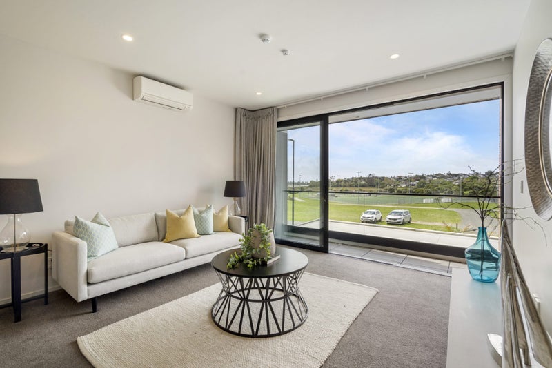 14/4 Stables LANE, Silverdale, Silverdale - Carousel 1
