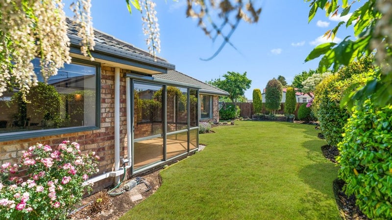 12 Jerez Place, Hei Hei, Christchurch - Carousel 1