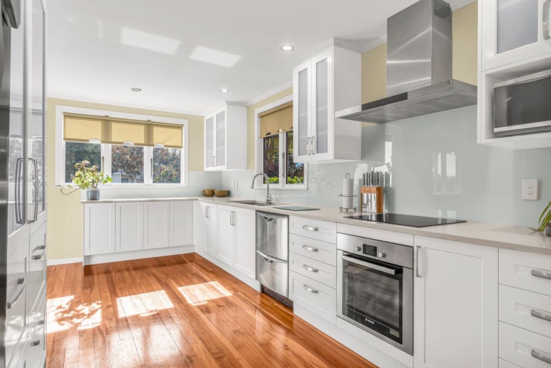 2 Hillplough Heights, Richmond, Richmond - Carousel 2