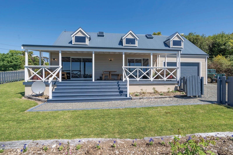 2 Richard Street, Riverton - Carousel 1