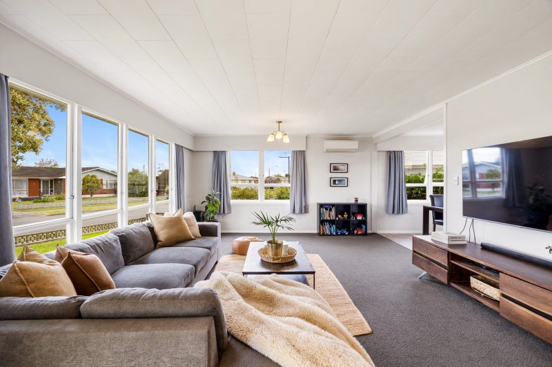 18 Galway Street, Tamatea, Napier - Carousel 1