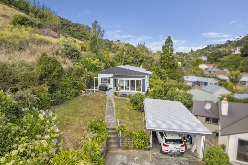 67A Anzac Parade, Durie Hill, Whanganui - Carousel 2