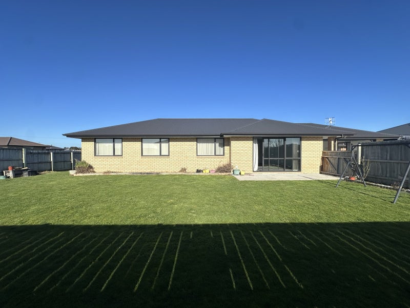 3 Checketts Place, Kingswell, Invercargill, Southland - Carousel 1