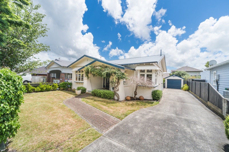 11 Florence Avenue, Palmerston North, Palmerston North - Carousel 19