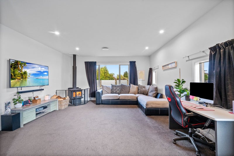 234 George Street, Waverley, Invercargill - Carousel 2