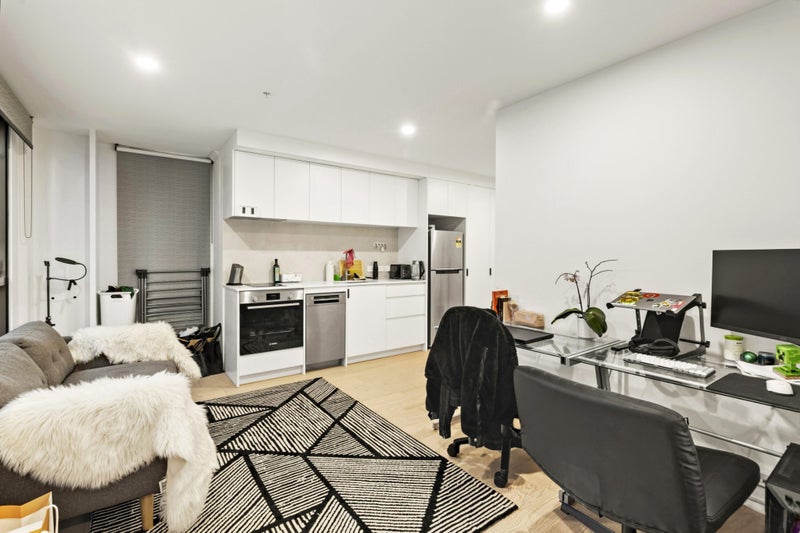105/10 Alpha Street, TE ARO, WELLINGTON - Carousel 1