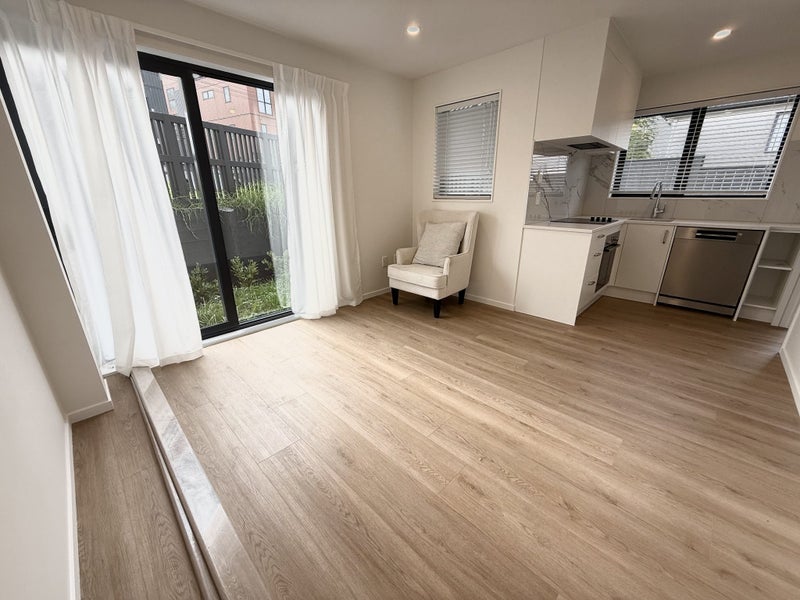 1/201 Sunnynook Road, Wairau Valley, Auckland - Carousel 17