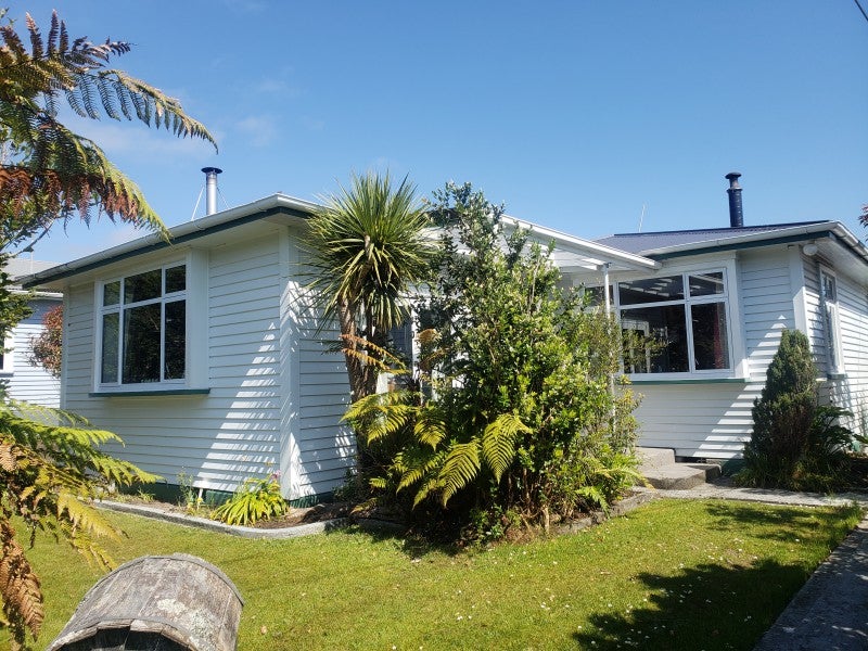 104 Marsden Road, Greymouth, Greymouth - Carousel 1