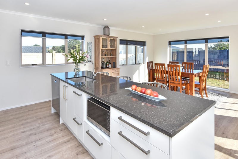 7A Goble Road, Pukekohe - Carousel 1