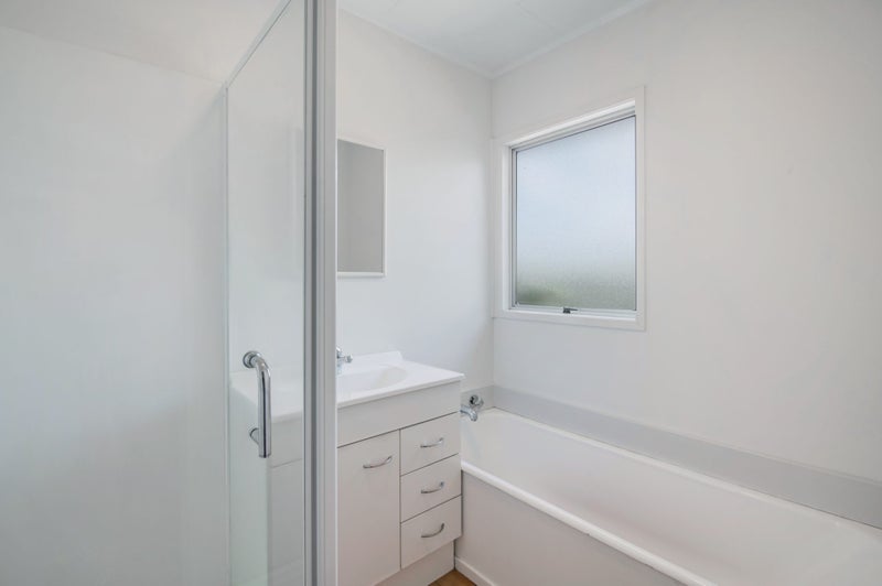 9 Devonshire Road, Unsworth Heights, Auckland - Carousel 12