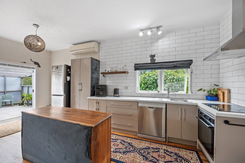 140 Awaroa Road, Helensville, Helensville - Carousel 2