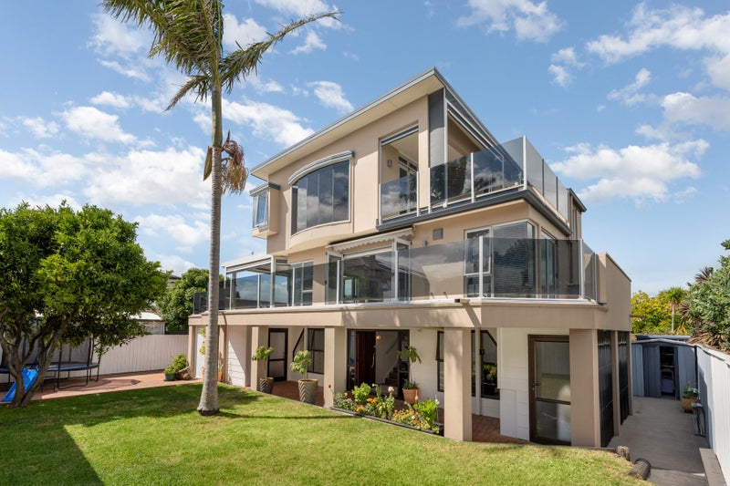 25A DICKSON ROAD, Papamoa Beach, Tauranga - Carousel 1