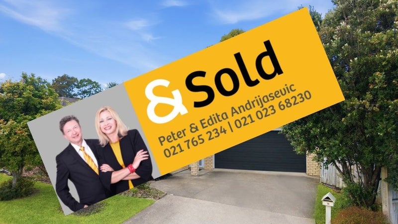 18 Nirmal Place, Sunnyvale, Auckland - Carousel 1