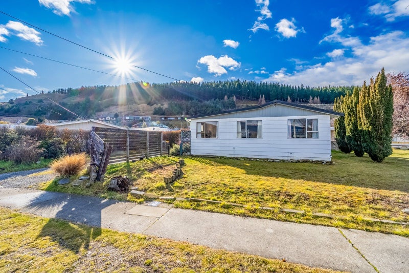78 Hazlett Street, Clyde, Clyde - Carousel 1