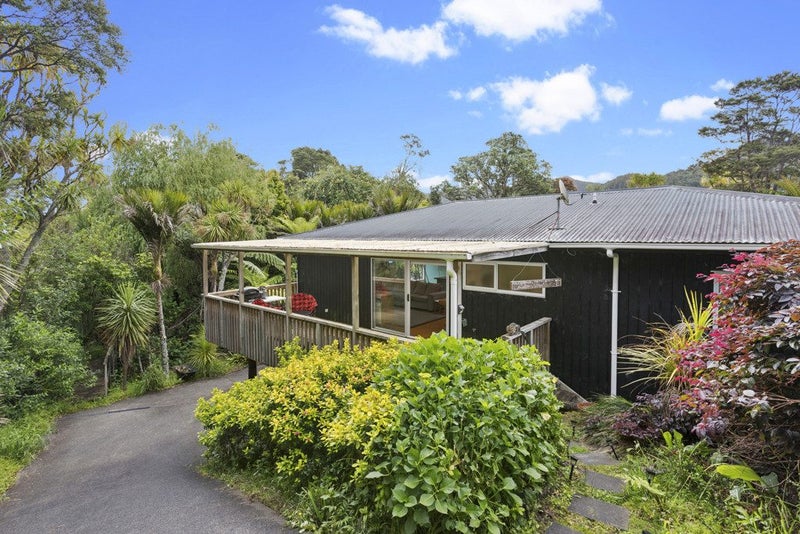 37 Upland Road, Huia, Auckland - Carousel 1