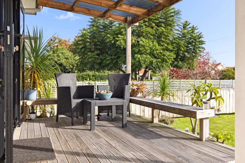 12 Greerton Road, Gate Pa, Tauranga - Carousel 16