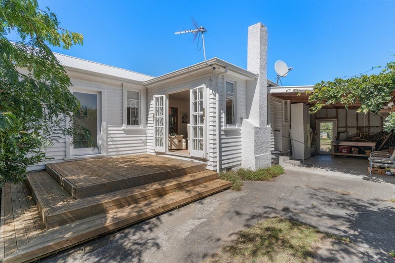 10 Moreton Road, Carterton - Carousel 1