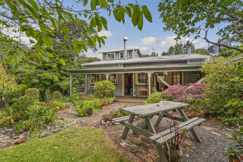 700 Colville Road, Amodeo Bay, Coromandel - Carousel 2