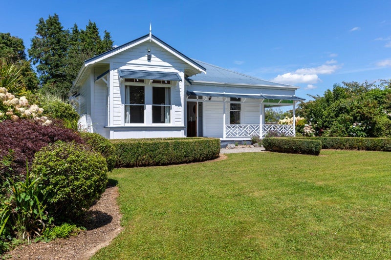 54 Alfredton Road, Eketahuna, Eketahuna - Carousel 1