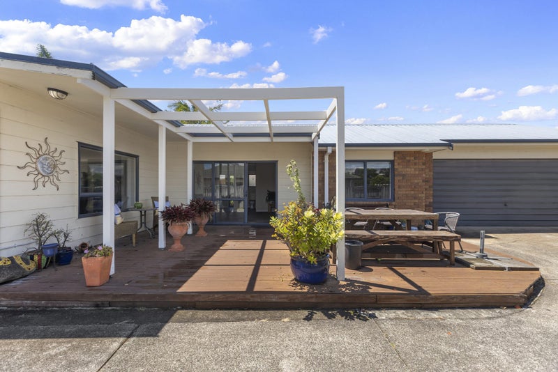 684 Gloucester Road, Papamoa Beach, Papamoa - Carousel 2