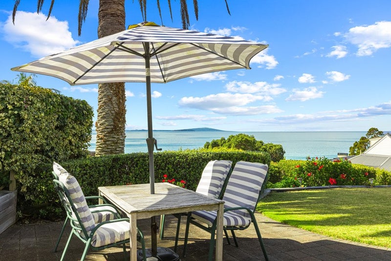 30 Upper Chelverton Drive, Red Beach, Red Beach - Carousel 2