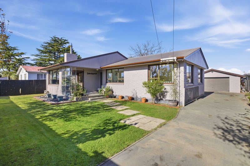 94 Prestons Road, Redwood, Christchurch - Carousel 1